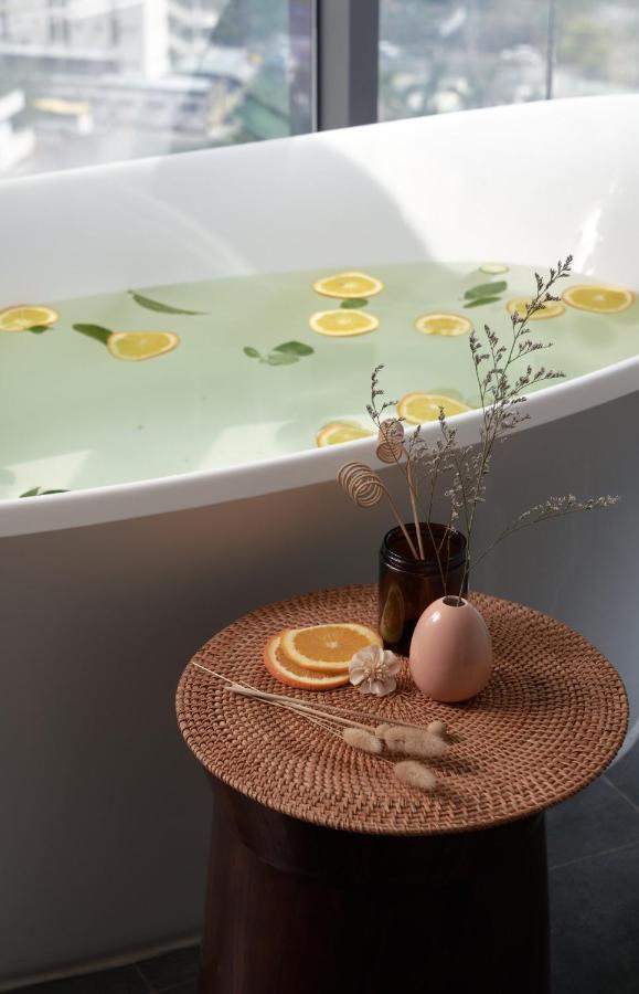 Em Oi Boutique Hotel Nha Trang Zewnętrze zdjęcie