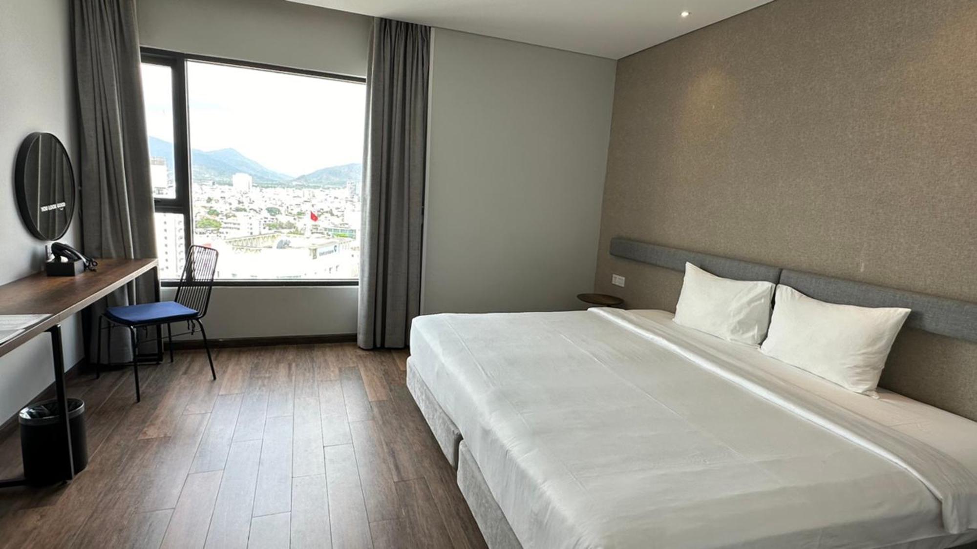 Em Oi Boutique Hotel Nha Trang Zewnętrze zdjęcie