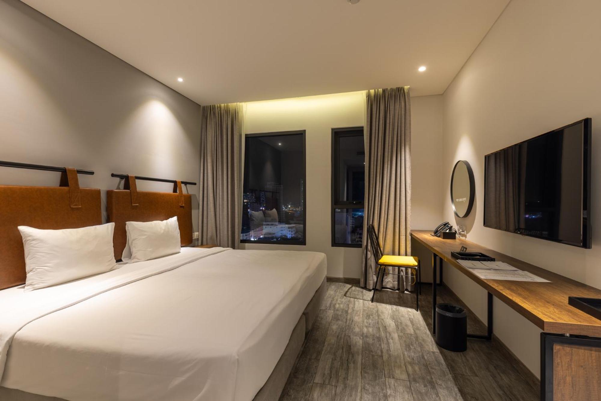 Em Oi Boutique Hotel Nha Trang Zewnętrze zdjęcie