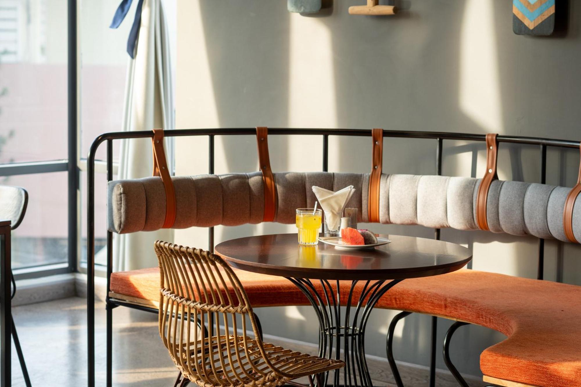 Em Oi Boutique Hotel Nha Trang Zewnętrze zdjęcie