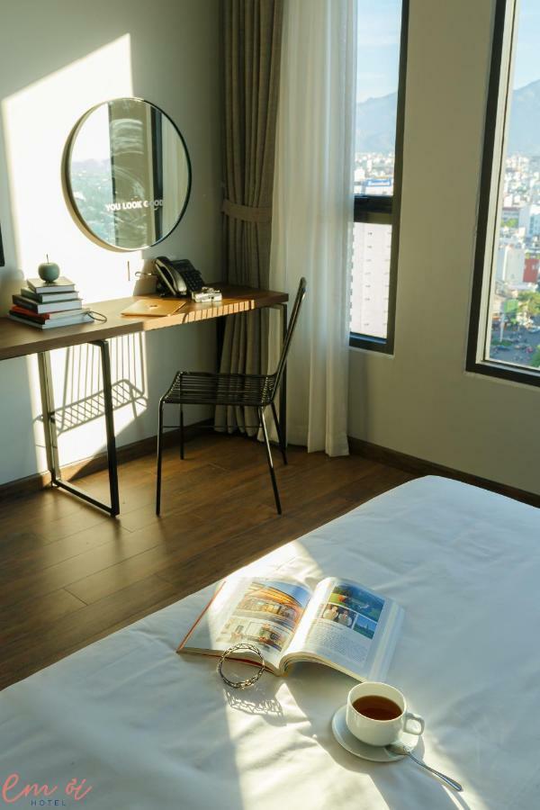 Em Oi Boutique Hotel Nha Trang Zewnętrze zdjęcie